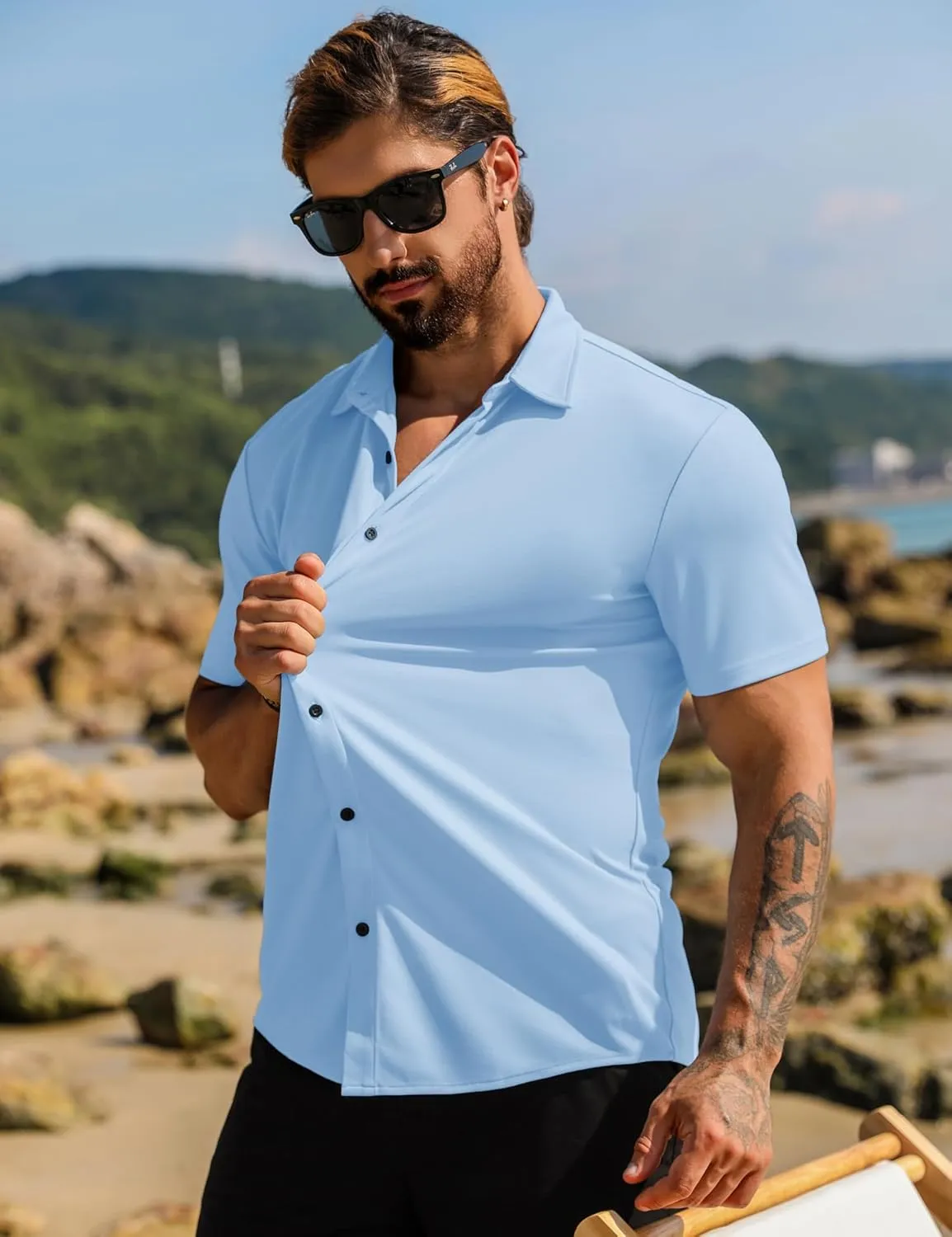 URRU Men's Muscle Dress Shirts Short Sleeve Stretch Casual Button Down Shirts Wrinkle Free Slim Fit Dress Shirt for Men